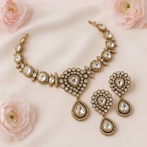 NWT Kundan Diamond Necklace and Earring Set